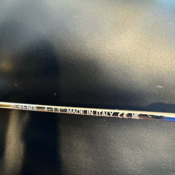 Authentic Fendi Sunglasses Brand New Never Worn! - Picture 6 of 14